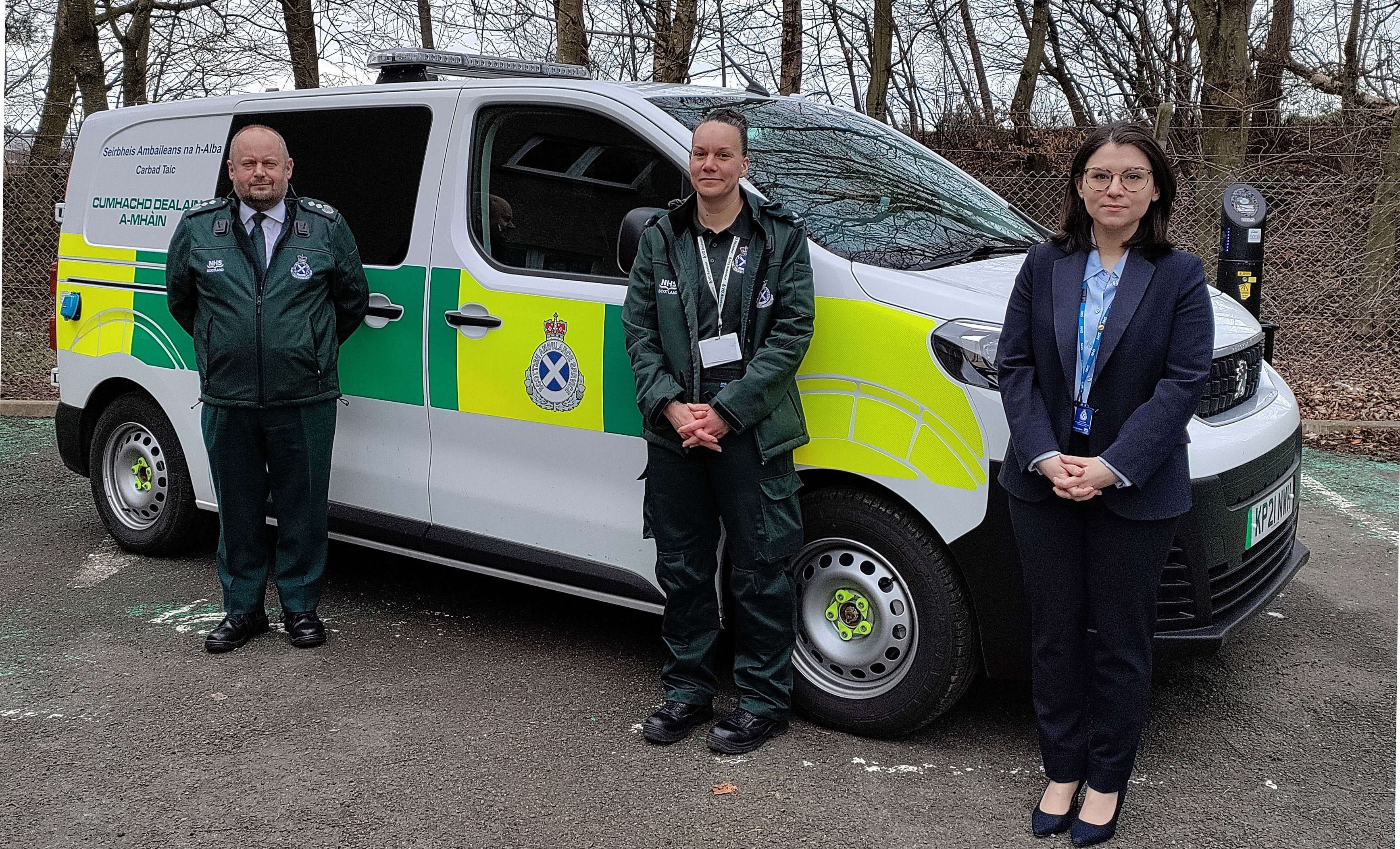 Staff next to the mental health car
